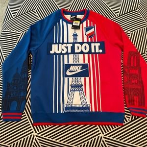 Nike Sportswear Paris Crewneck